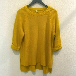 Mote large mustard sweater